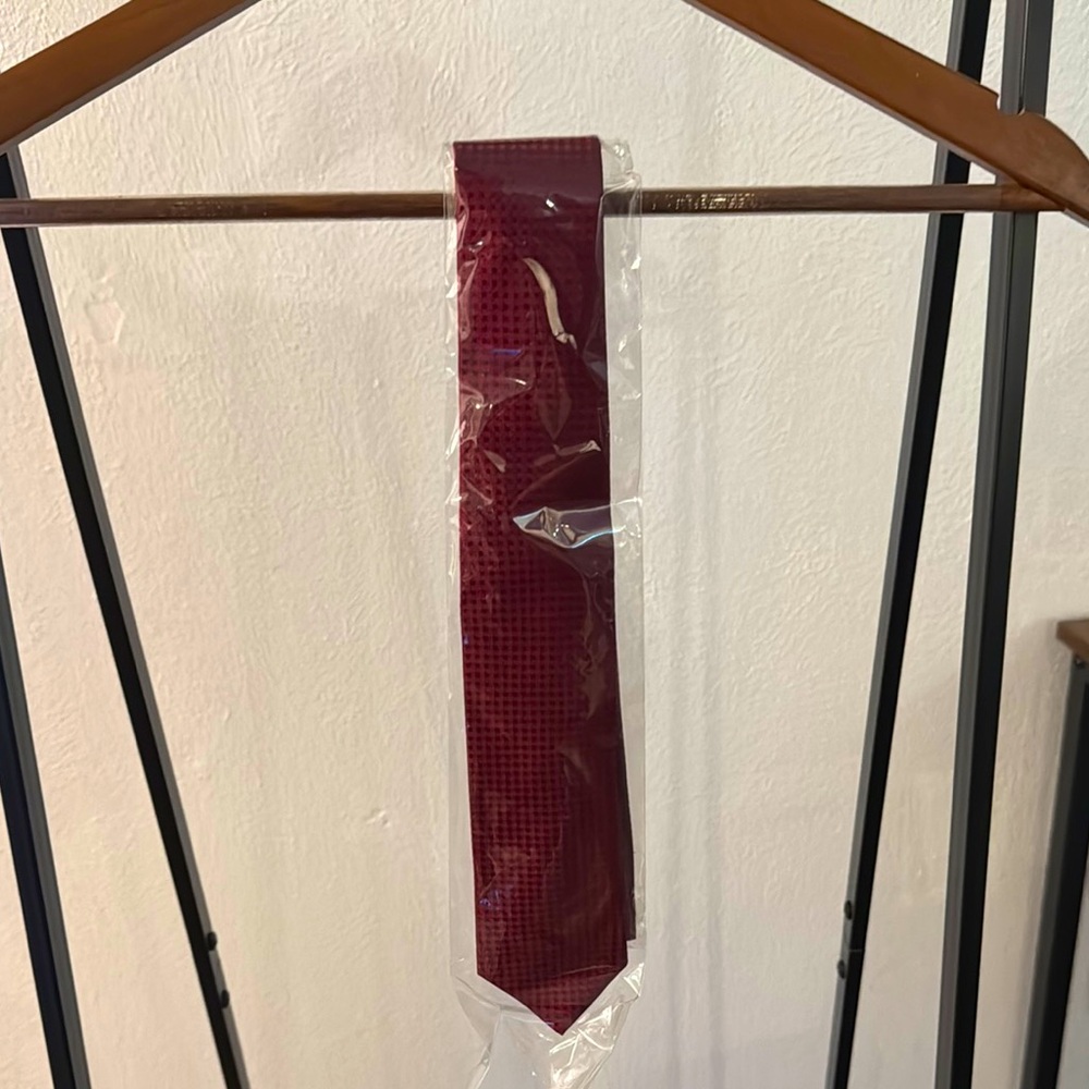 Tie Bar Burgundy Tie